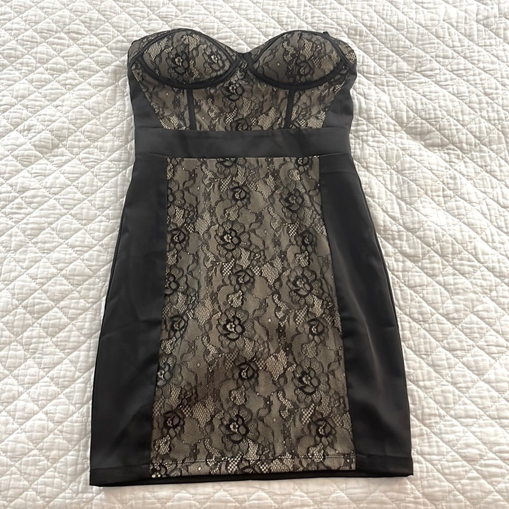 Size small. Black lace strapless dress.